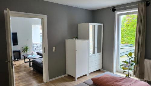 Top ausgestattetes drei Zimmer Apartment mit großer Sonnenterrasse - Foto 5, wardrobe