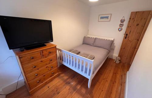 3 Double Bed Character Cottage in Quiet Hamlet - Photo 6