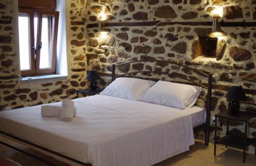 Marianthi's Stone House - Photo 5