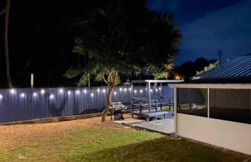 3 bedroom 2 bath with hot tub, game room and boat slip - Foto 31