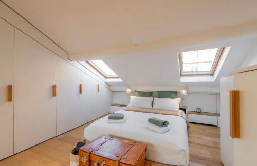 Bright penthouse attic in the heart of Milan - Photo 5