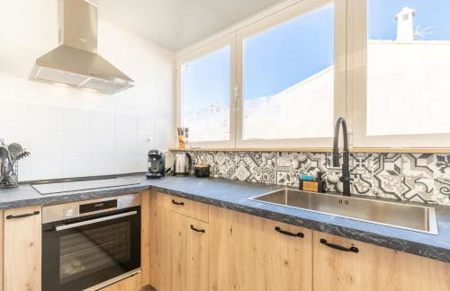 Sol y Sombra - Photo 9