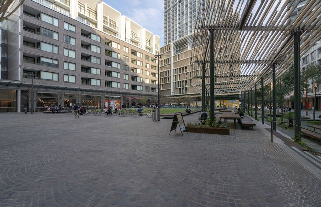 Modern Apartment in Darling Harbour - Photo 15