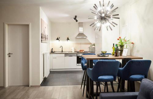R B Apartment Hamburg Business am Flughafen für 1-5 Personen - ideal für Geschäftsreisende und Familien - Küche - Waschtrockner - Smart TV - kostenloser Parkplatz - Foto 2
