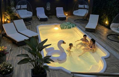 Wellness -Residenz Ehrhardt Urlaub mit Pool und Garten Ferienwohnung in Halberstadt - Foto 1