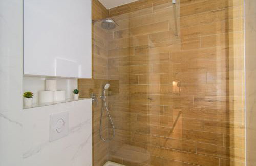 Flexible SelfCheckIns 81 - Zagreb - Arena - Garage - Loggia - Foto 4