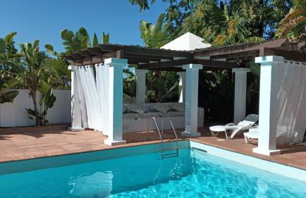 TESS Villa Los Monteros - Photo 2