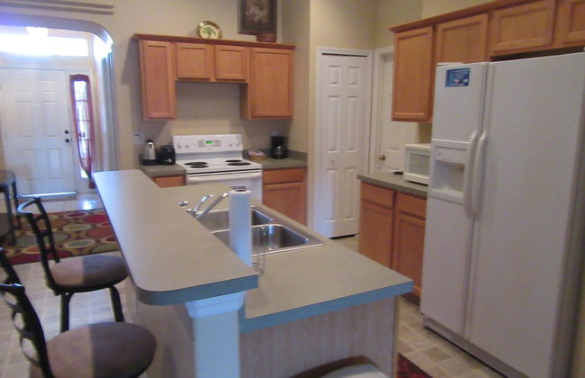 R1 Glenbrook 4 bed / 2 Bath - Photo 5