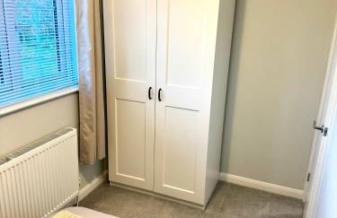 Lovely 2-Bed House with parking - Foto 14