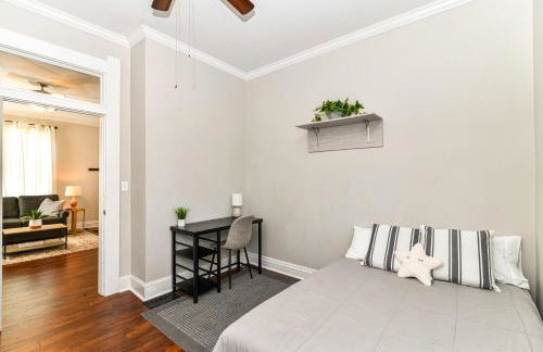 Cheerful 2-Bedroom Cottage in Downtown Noblesville - Foto 27