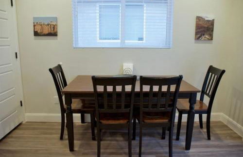 ZC1 Home Away From Home Near Zion - Foto 20