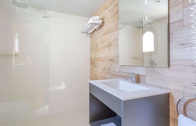 Flipflop Surfing Playa Apartments - Photo 58