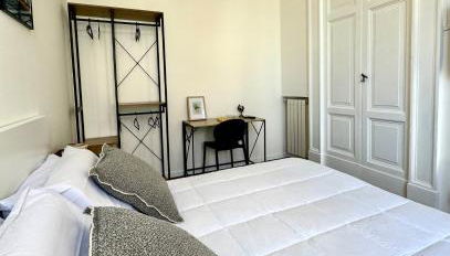 Montesanto Charm Centro Storico - Photo 4, wardrobe