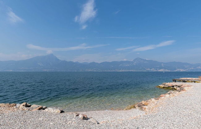 Belvilla by OYO Gianni B Four Plus One - Foto 34