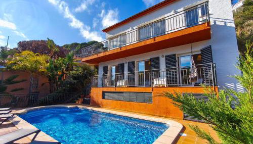 Pinzon, gezellige familievilla met groot zwembad. - Foto 4, sunbed