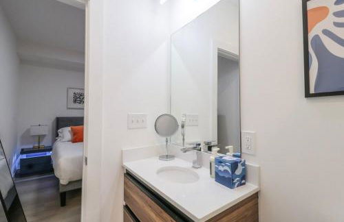 Unit 1 Stylish Studio with King Bed and Sofa Bed - Foto 3