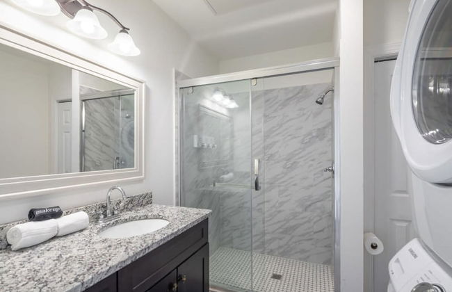 Sosuite 2BR Penthouse w W D Gym On-site Bar - Foto 27