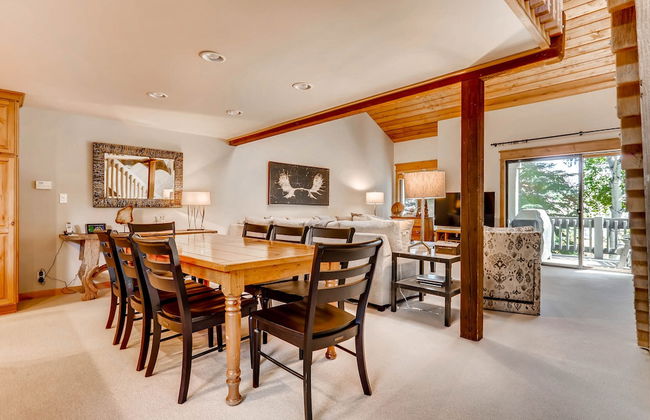 Ridgepoint Townhomes by East West Hospitality - Foto 46