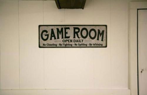 Walk To Parks, Dining & Lake! Game Room! Hot Tub! - Foto 28