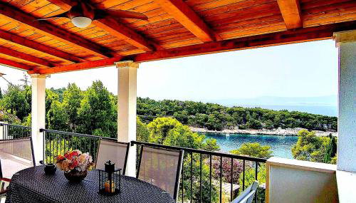 Seaview Residence - Photo 5