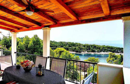 Seaview Residence - Photo 5