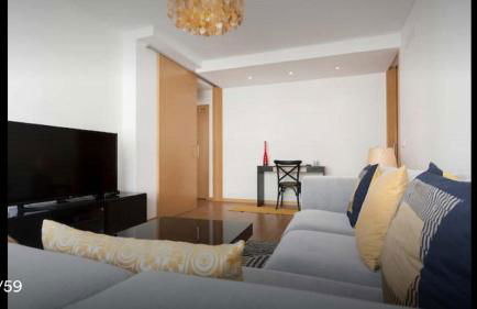 Modern Apartment for Family and Group of Friends - Photo 9