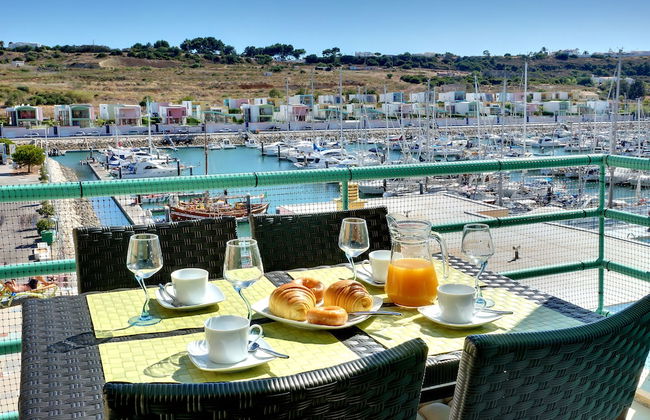 Marina Sea Residence Apartment - Foto 1