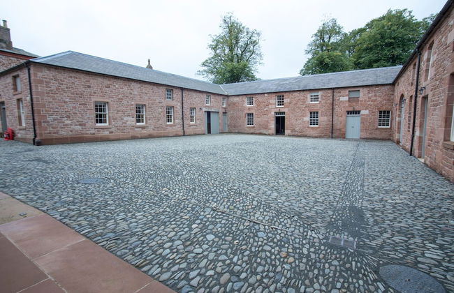 Victorian Stable Conversion in a Grade II' Listed Cumbrian Estate - Foto 20