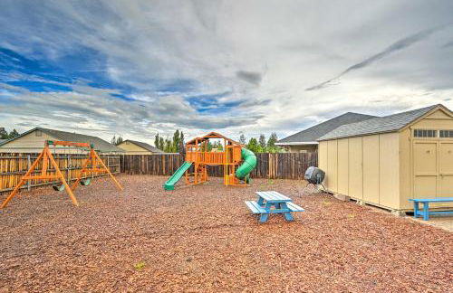Bellemont Family Home with Hot Tub and Playground Set - Foto 26