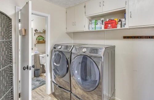 On 17-Acre Lot with Barn and Patio Rural Aztec Home - Foto 21