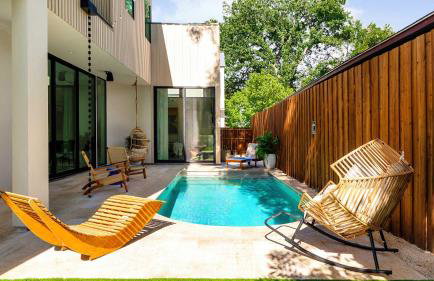 Eastside Family Luxury Retreat with Pool near Downtown - Foto 35