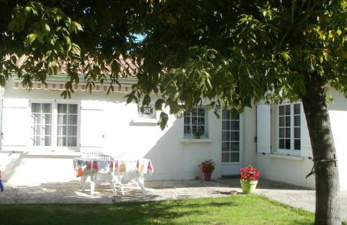 Vacances a St Germain d Esteuil 33340 - Foto 1