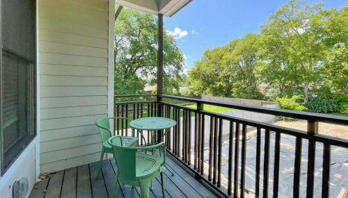 Modern Duplex - 1 mile from Robust Nightlife - Foto 5