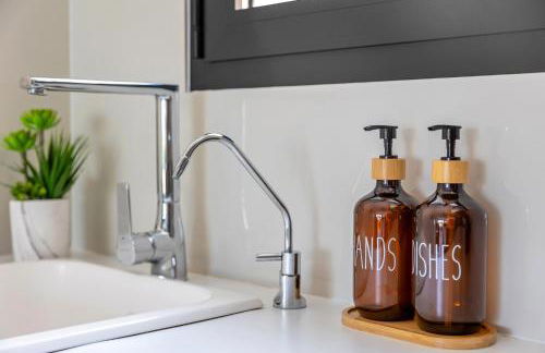 2BD Coastal Gem with Pool & Terrace - Torre de la Horadada - Foto 16