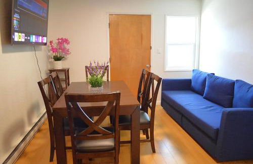 Modern 3 Bedroom Suite with AC for Family and Work group - Photo 34