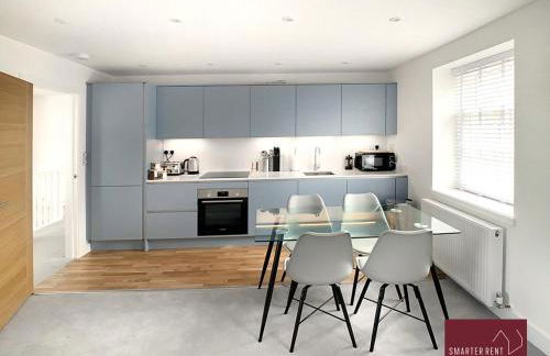 Eton Windsor - 2 Bedroom Flat - With Parking - Foto 4