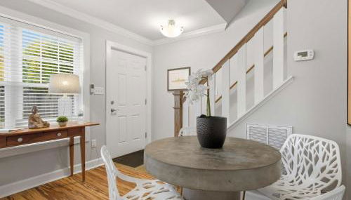 Cozy Carriage House - Clarendon Getaway - Foto 5