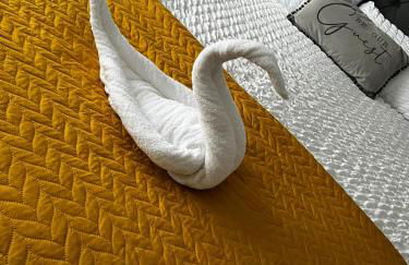 Families Only - Pet Friendly sleeps 6 maximum NO PARTIES - Foto 11