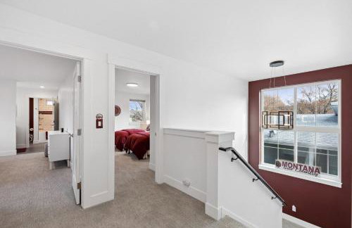 The Ultimate Griz Fan House- University District - Foto 21