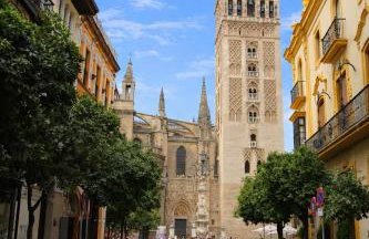 Teodosio Apartment FREE PARKING & CENTRAL AC - Photo 36