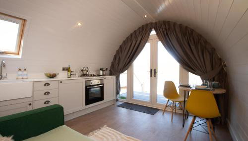 Stonelake Lodges - Birch Bank lakeside lodge with hot tub - Foto 5