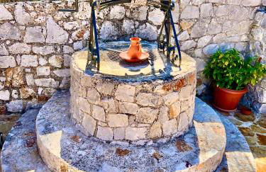 Ampelos Cretan Villa - Private Pool & Heated Ozone Jacuzzi - Photo 35