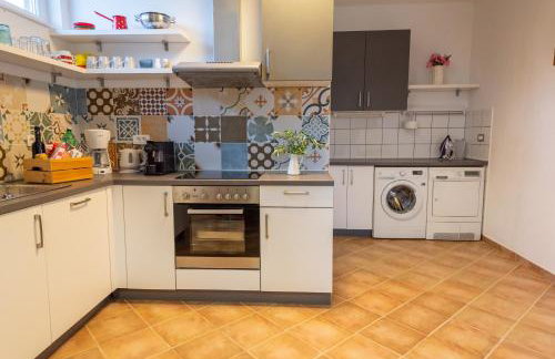 Cozy country home with heated outdoor pool - Photo 40