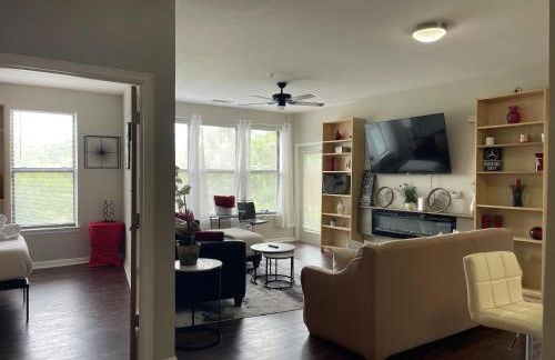 Stylish Sky Lofts Condo in Historic West End condo - Foto 38