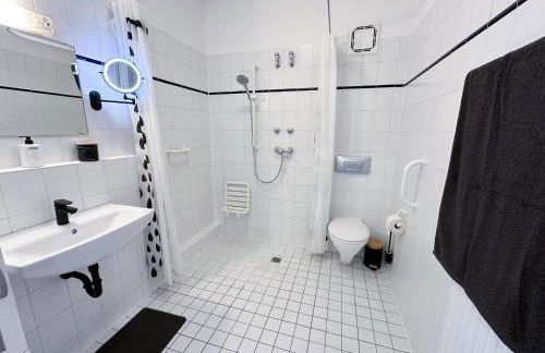 Stadtwald Langzeit-Apartment - Küche - Waschmaschine - S-Bahn direkt - Foto 22