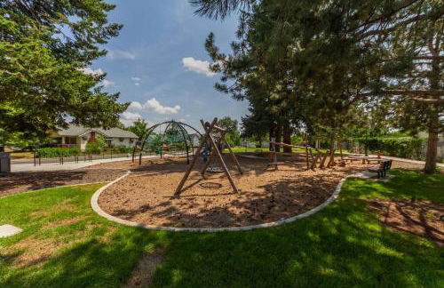 Renovated 2 bed 2 bath Near Arena and Downtown - Foto 36