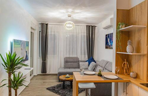 Jacuzzi - Flexible SelfCheckIns 20 - Zagreb - Luxury - Garage - Smart - Brand New - Apartments Repinc - Foto 4