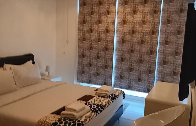 Remarkable 2-bed Apartment in Dubai - Photo 9