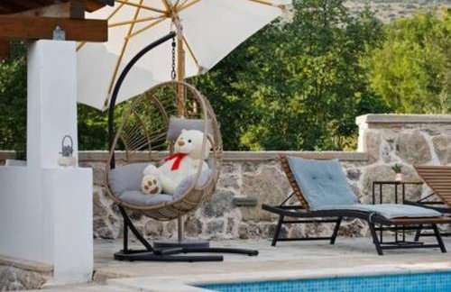 Three Bedroom Holiday Home with Pool - Foto 10