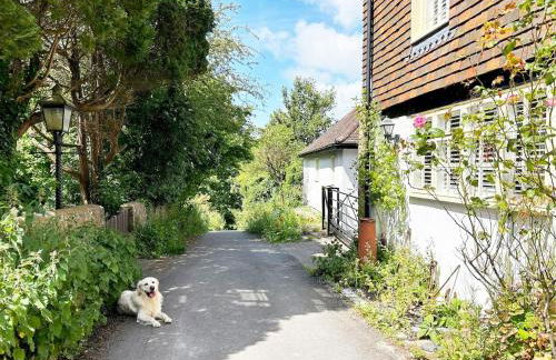 The Stables at The Forge - Cosy Cottage with Log Burner on S Downs Way, nr Brighton - Foto 1